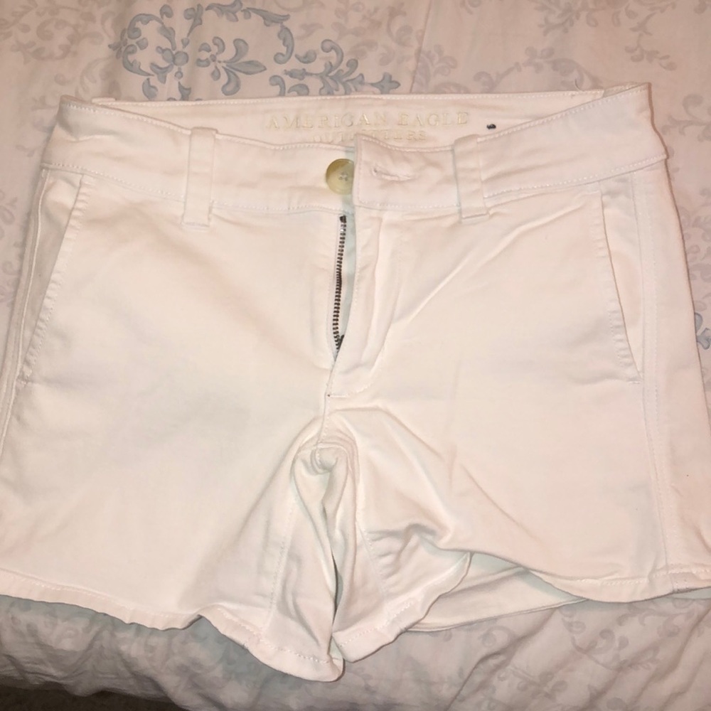 American Eagle White Shorts